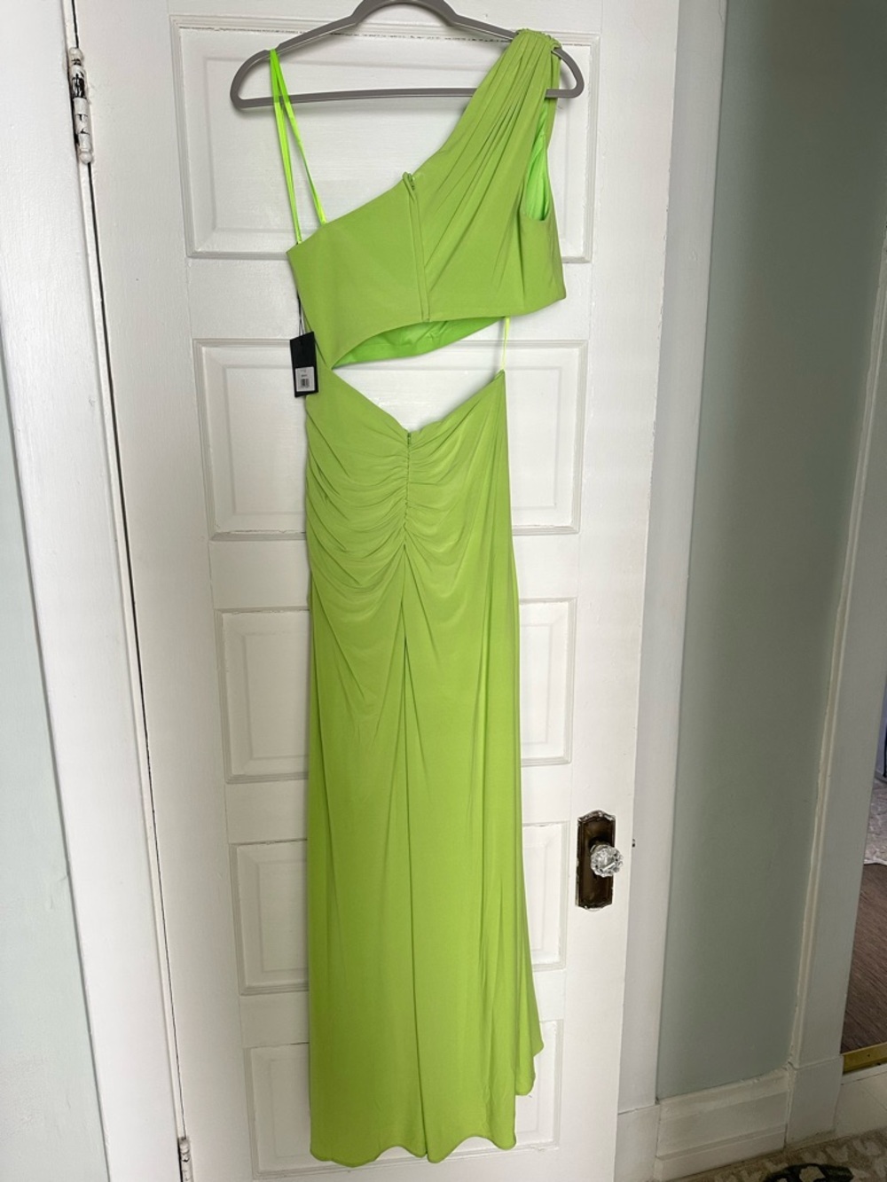 Mac Duggal Cut Out One Shoulder Ruched Back Gown - Picture 6 of 7